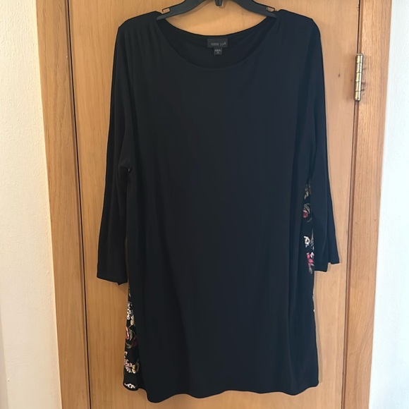 J. Jill Wearever Collection Women’s Floral Tunic Top Black Pink Size XL Tall - Picture 2 of 10